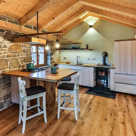 Mountain Istria, Stone I